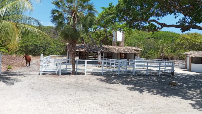 Fazenda à venda em Praia das Fontes, Beberibe