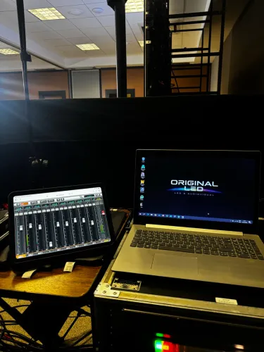 Mesa Digital Soundcraft Ui24R SEMI NOVA