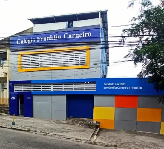 Professor(a) de Inglês experiencia em Colégio; Turno tarde; 2x semana, 40 tempos mês
