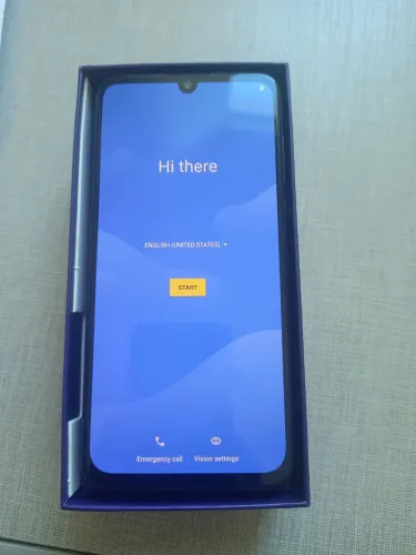 Celular Motorola one zoom