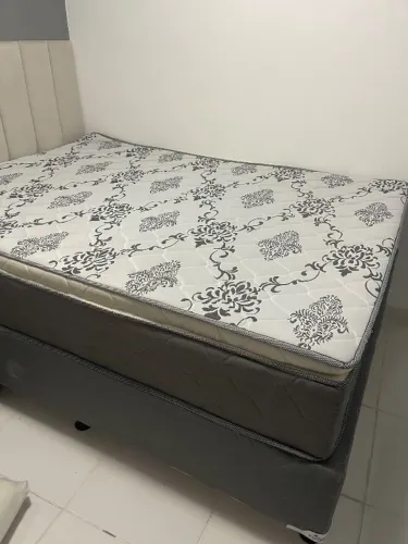 Colchão Elegance praticamente novo
