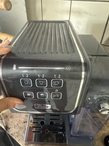 Cafeteira Espresso Oster PrimaLatte - Semi Nova, Pouquíssimo Uso