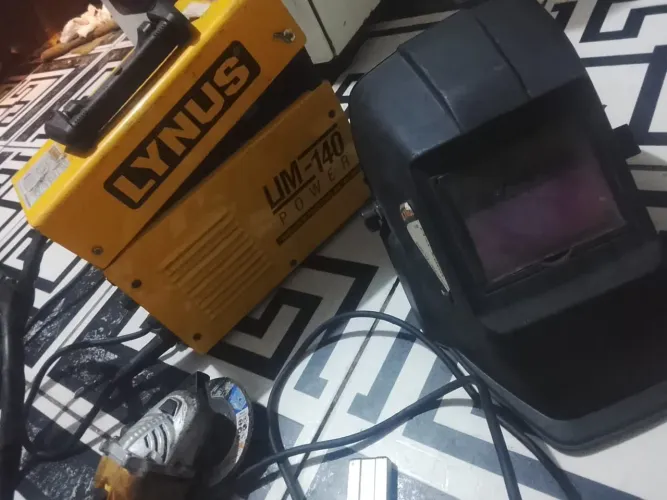 Máquina de solda