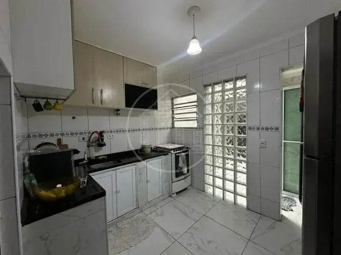 Sobrado com 3 quartos à venda em condomínio no Valo Velho
