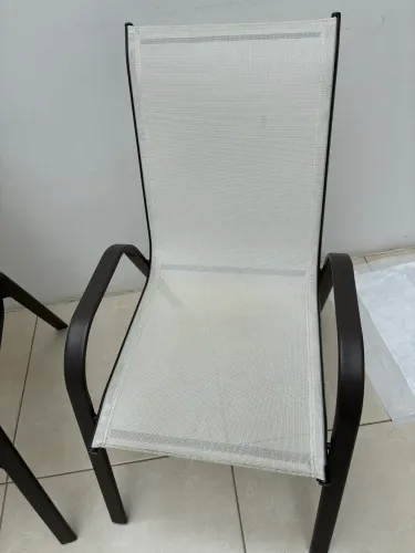 Cadeiras modernas p varanda semi novas