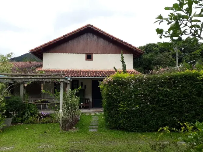 VENDO CHÁCARA EM LUMIAR - NOVA FRIBURGO - RJ. R$ 480.000,00 4.600 M²