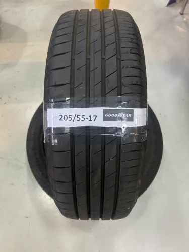 Pneu 205/55 R17 Goodyear