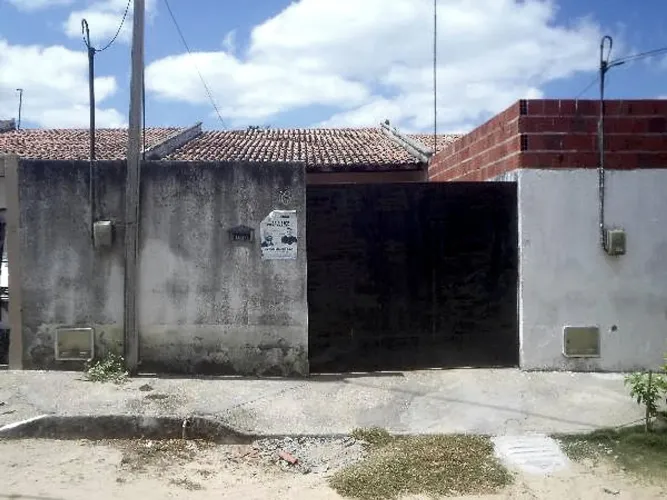 Casa no PEDRA BRANCA em Pacajus/CE - Caixa *6122