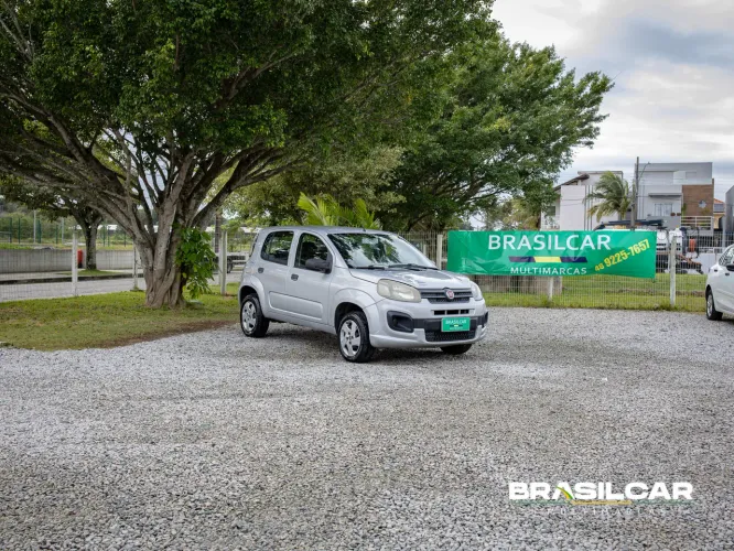 Fiat Uno Attractive 1.0 EVO Fire Flex 8V 5P 2021