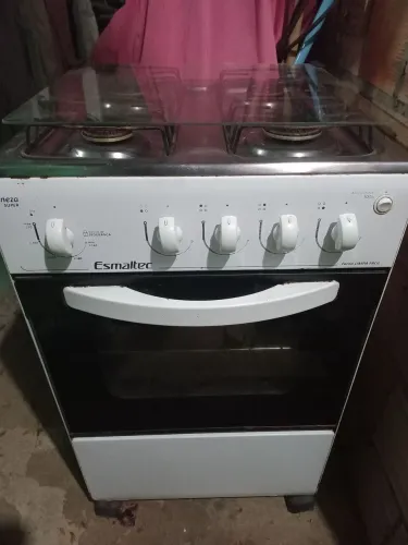 Fogão Esmaltec elétrico 