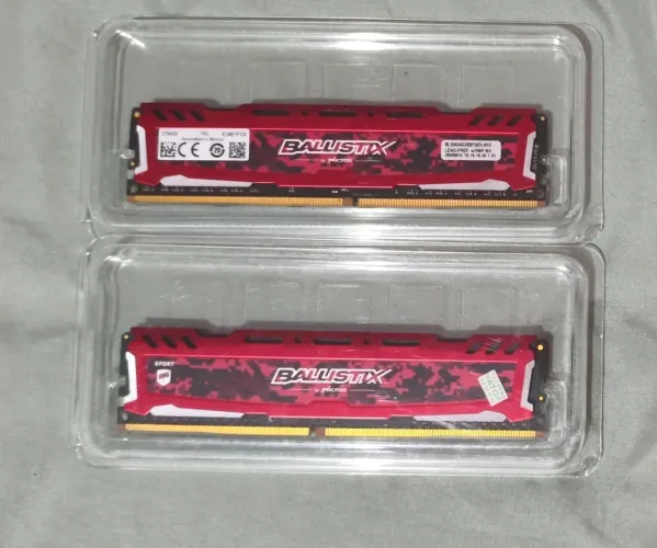 Memória RAM DDR 4 2X8GB 2666Mhz