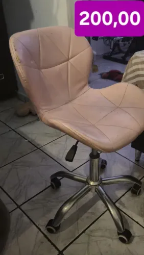 Cadeira rosa