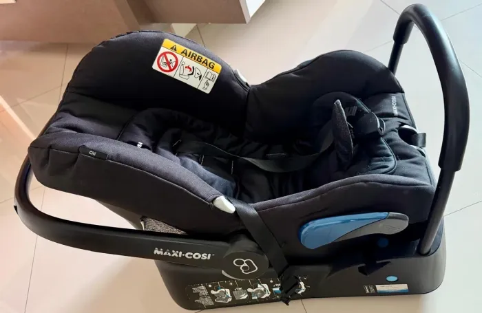 Bebê Conforto Maxi-Cosi + Base Original - Excelente Estado