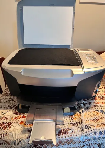 HP Photosmart 2610 all-in-one.