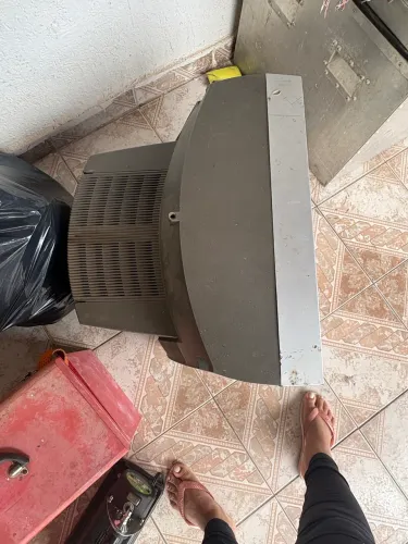 TV Samsung de tubo para retirada de peças ou conserto