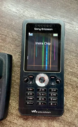 Sony Ericsson W302