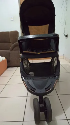 Vende-se carrinho de bebê marca da Galzerano uma ótima marca conforto e segurança