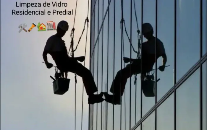LIMPEZA DE VIDROS EN GERAL