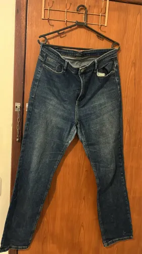 CALÇA JEANS MASCULINA TAMANHO 46 (RENNER) RETIRADA EM VALPARAÍSO 