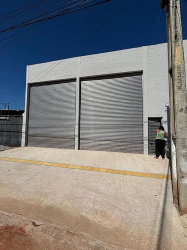 Galpão para alugar, Jardim guanabara / 210m²