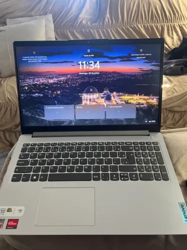 Notebook Lenovo Ideadpad 1 ryzen 5 7520u 8gb ram 512gb SSD