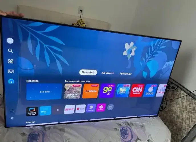 Vendo essa tv 50 polegadas smart 4k 