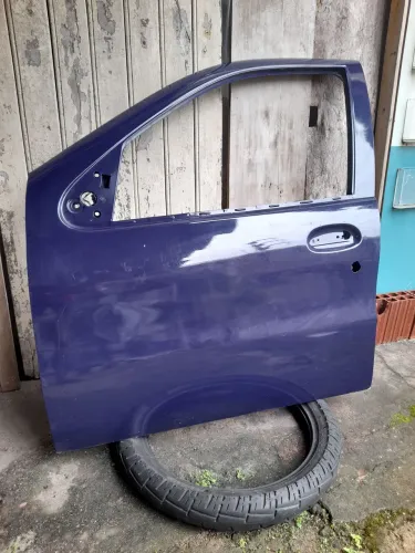 Porta Fiat Palio esquerdo ( 4P )