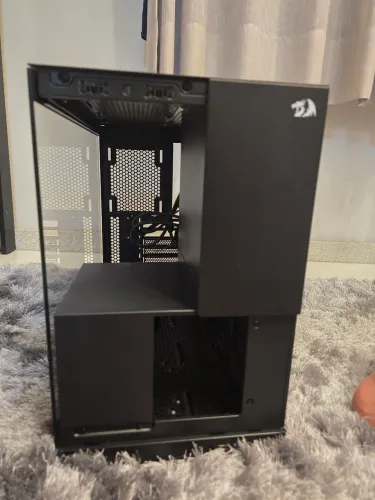 Gabinete Gamer Redragon Eternal Preto Sem Fans - sem o vidro frontal