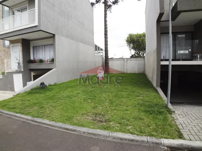 Terreno em Condomínio à venda por R$ 325.000,00 no bairro Pinheirinho - CURITIBA / PR