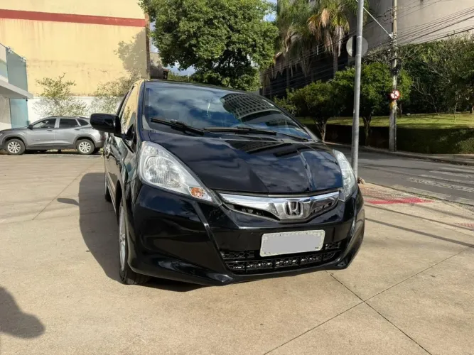 Honda Fit LX 1.4/ 1.4 Flex 8v/16v 5P Aut. 2013