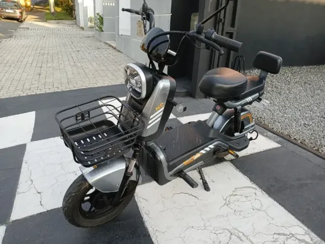 Moto Eletrica Moto Chefe de 800 watts ano 2025