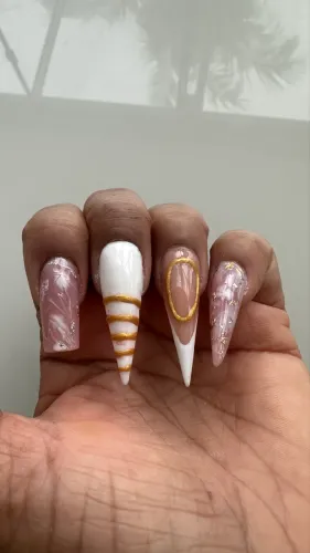 Nail Designer