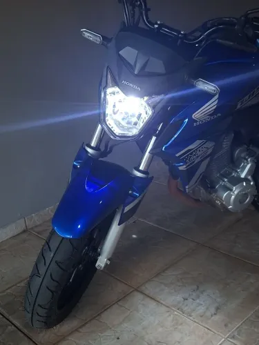 Moto Honda CB Twister 250