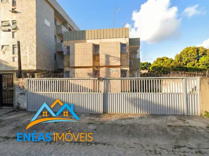 Apartamento no Edf. Antúrio, Bongi