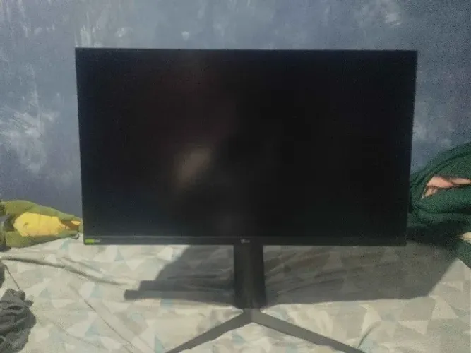 Monitor LG UltraGear 27" 144Hz IPS 1ms (27GN65R) SemiNovo