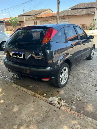 Ford Focus 1.6 S/se/se Plus Flex 8v/16v 5P 2009
