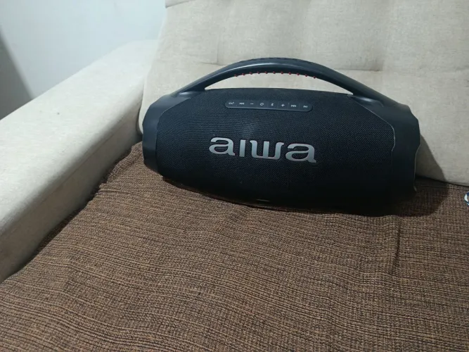 Caixa de som raiva saiu AIWA bombox 3
