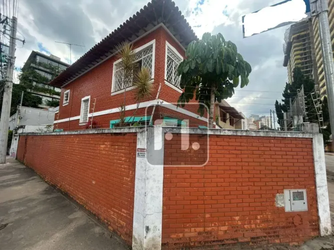 230 m² - Vendo Petshop com porteira fechada, o comprador assume a locação do imóvel - Cida