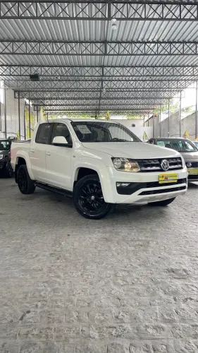 Volkswagen Amarok Comfor. CD 2.0 TDI 4X4 Dies. Aut. 2021