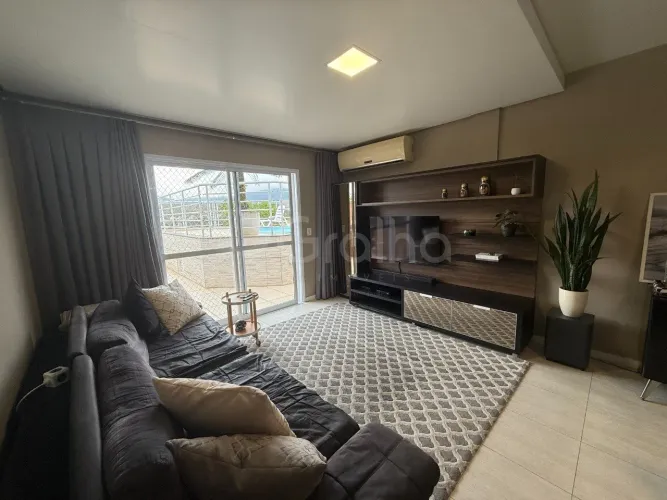 Cobertura de 263m² com 3 quartos no Córrego Grande