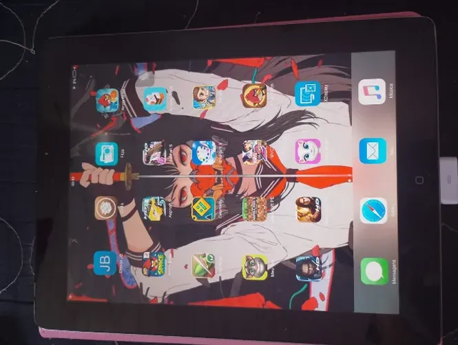 iPad 2 32GB iOS 8 Clássico Com Jogos Instalados + Caixa