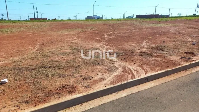 Terreno à Venda no Bairro Bela Vida Saltinho SP REF: TE0943