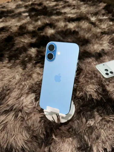 Vende-se Iphone 17 256 novo
