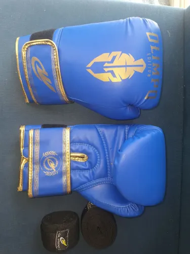 Kit Boxe Olimpo Legendary 14oz Dourada + Bandagem 5m