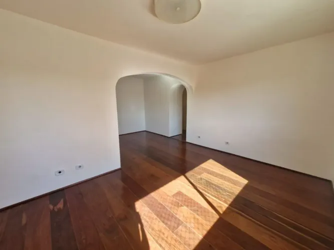 Apartamento para locação em Campo Belo com 4 quartos, 100m²