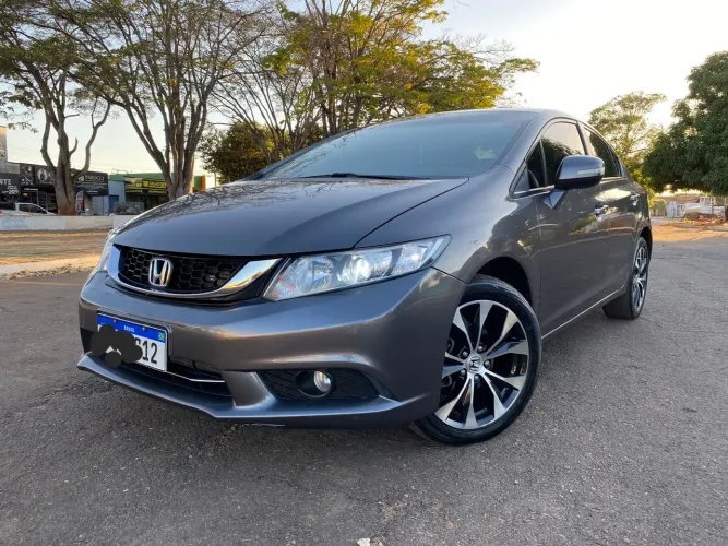 Honda Civic Sedan LXR 2.0 Flexone 16V Aut. 4P 2016