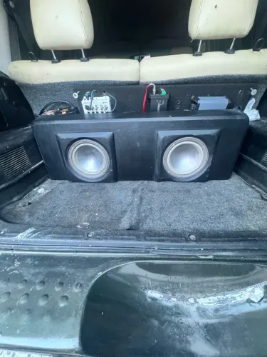 Caixa Slim com 2 sub de 8 Bravox