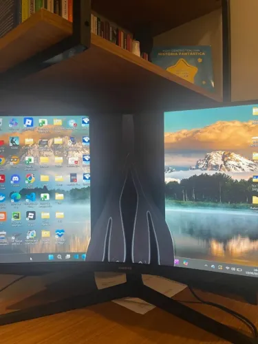 Monitor Gamer Samsung Odyssey G5, 27 Cor Preto (sucata)