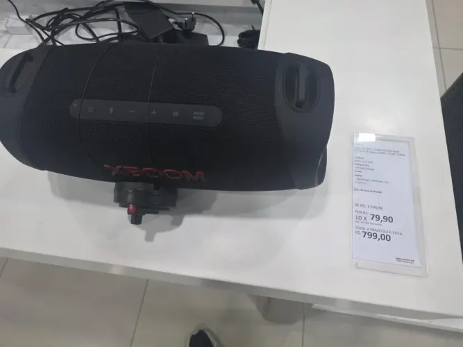 Caixa de Som LG XBOOM GO XG8T