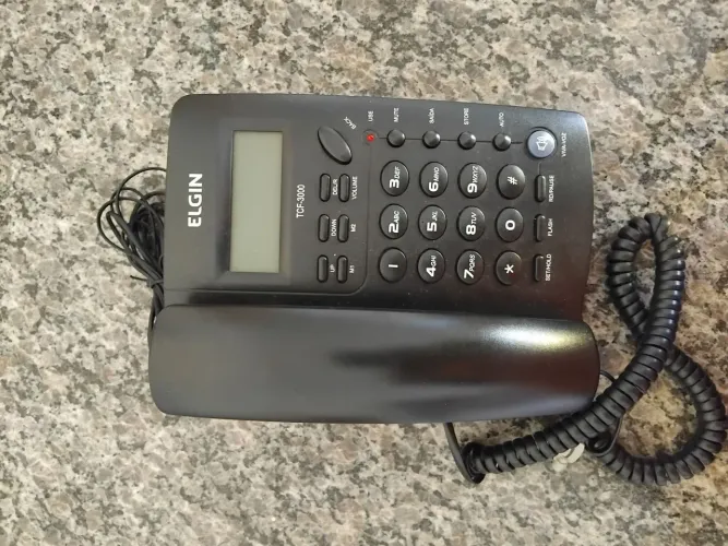 Telefone Elgin